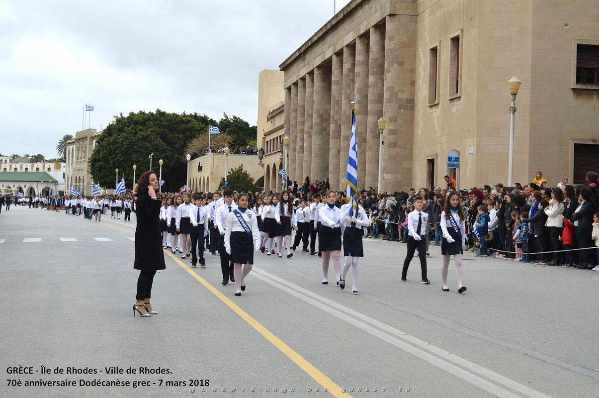 223- Rhodes- Defile Dodecanese grec.JPG
